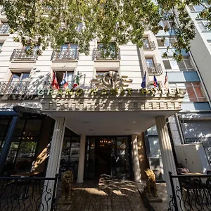 4* Otel Grand Hamit